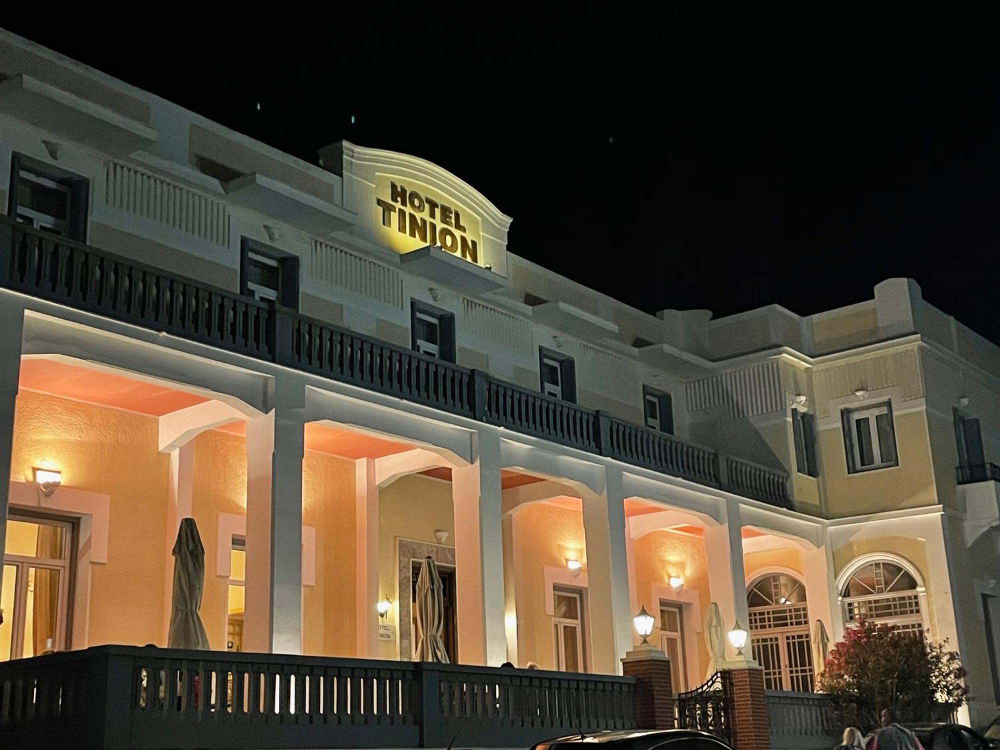 Tinion Urban Hotel Tinos ภายนอก รูปภาพ