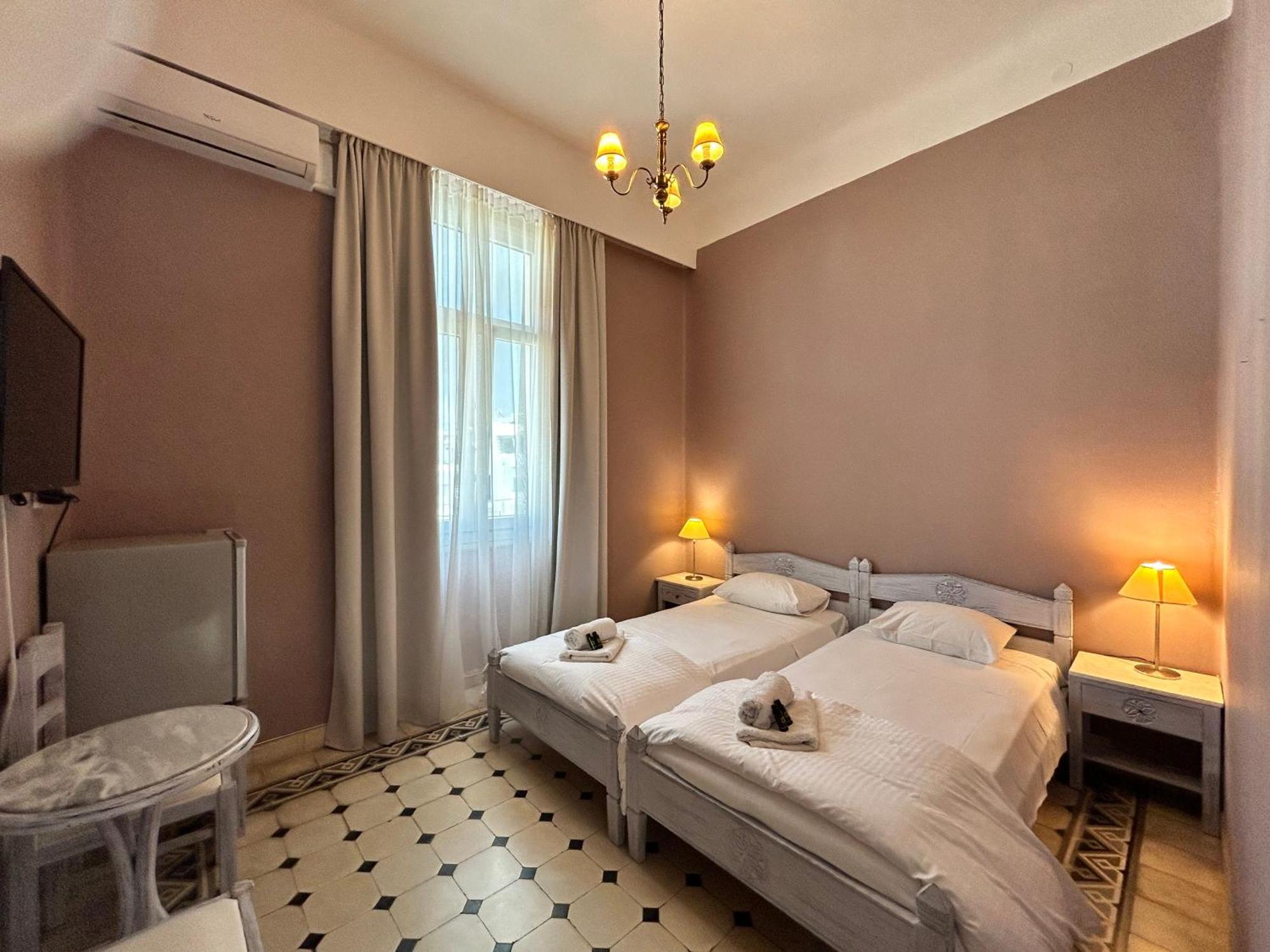 Tinion Urban Hotel Tinos ภายนอก รูปภาพ
