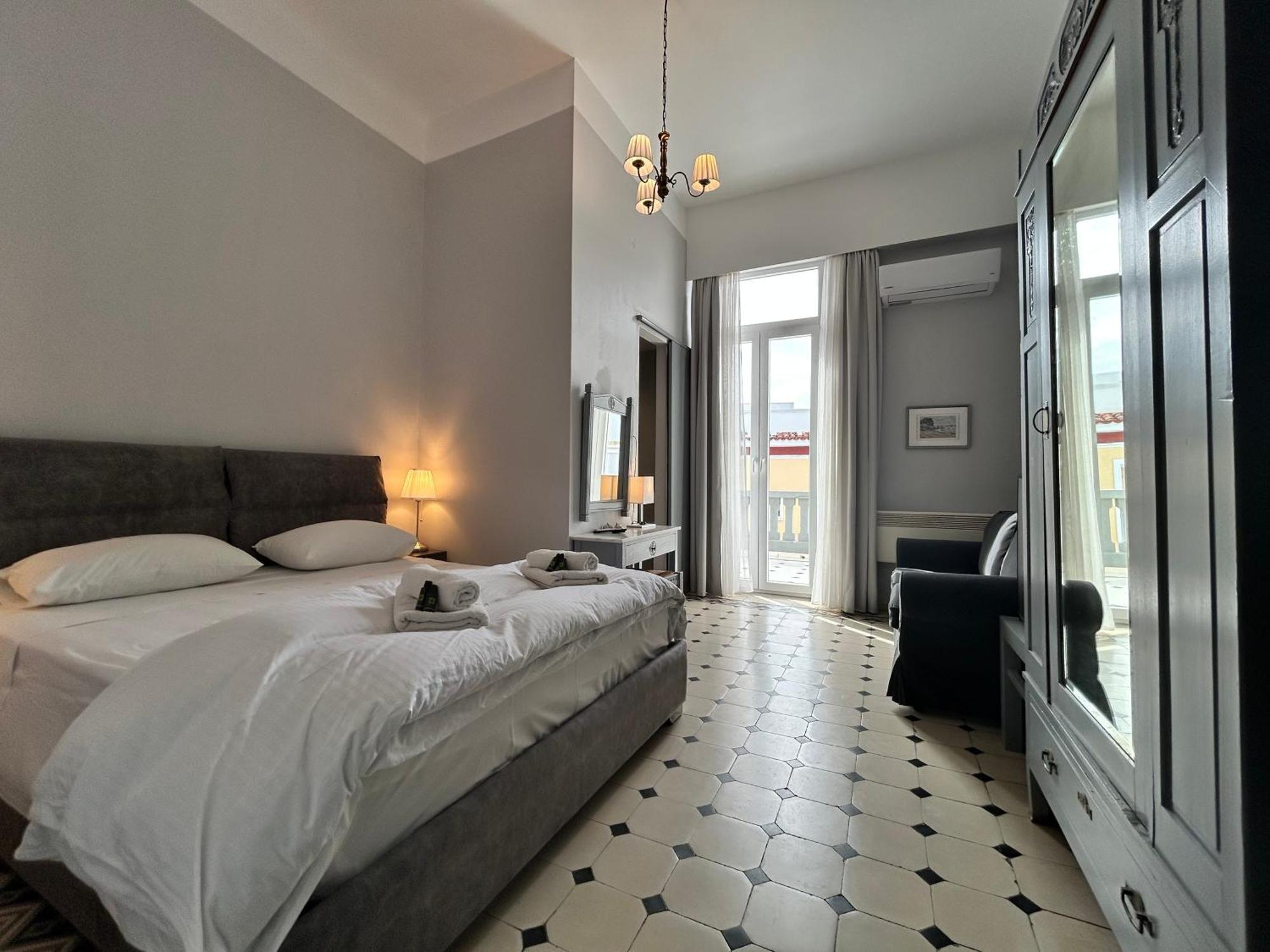 Tinion Urban Hotel Tinos ภายนอก รูปภาพ