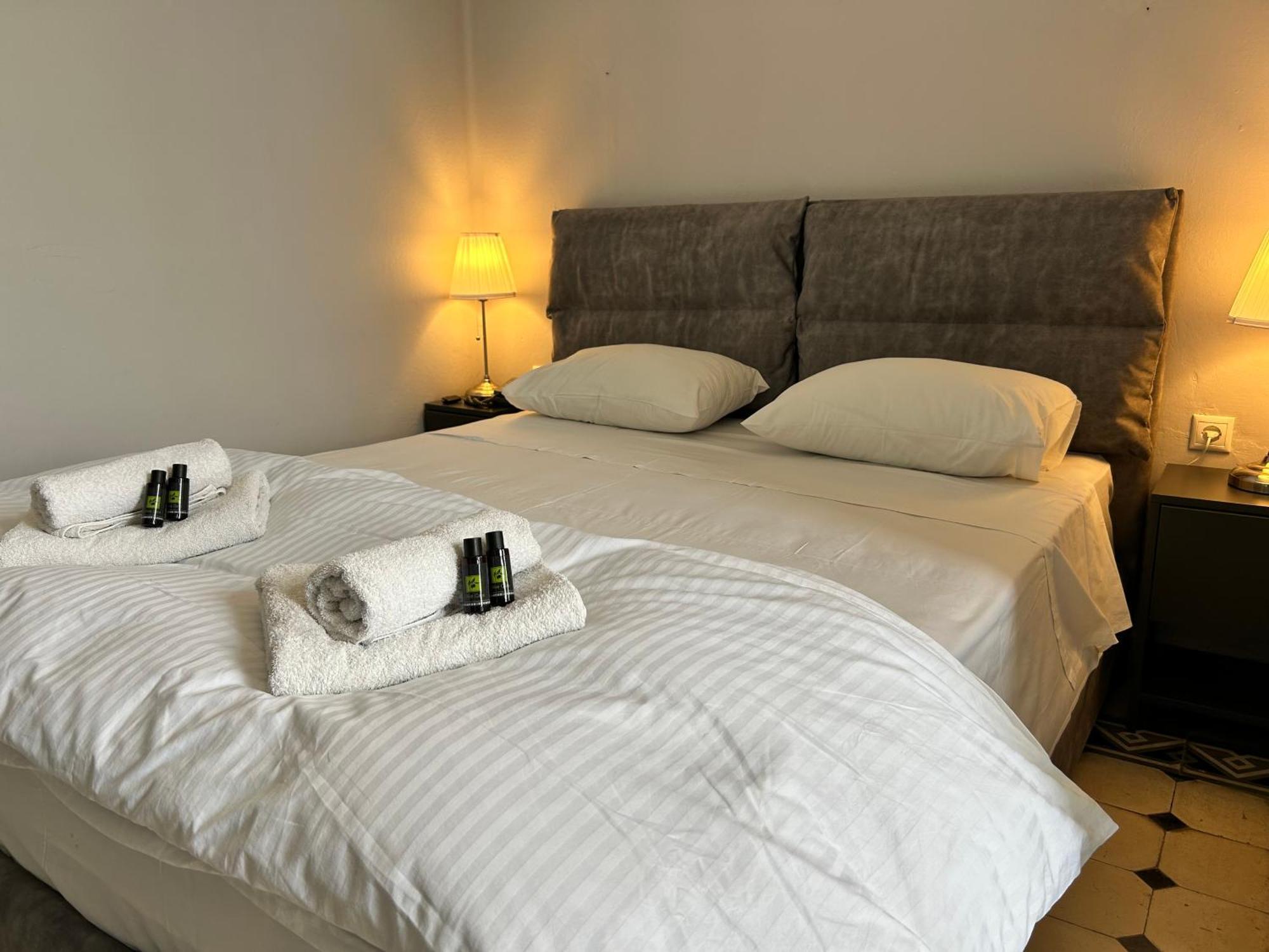 Tinion Urban Hotel Tinos ภายนอก รูปภาพ